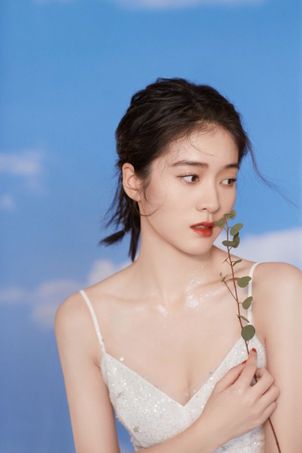 �ڶ��� ��!��������һ���Ӿ���һŮ�Ӽ��ڽ�����