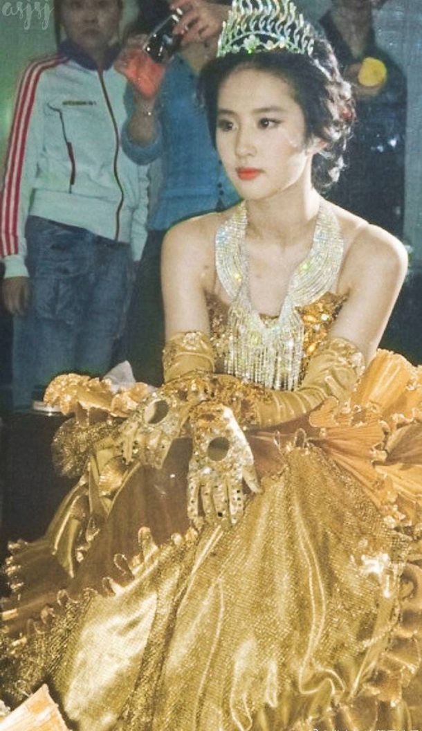 �Ŵ��˽�鵽���жิ�ӣ�(��ý��Ƹ����������)