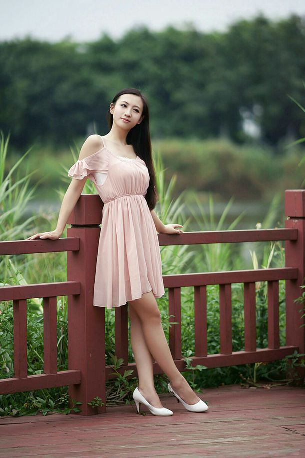 һ������լ�У������ڼ�ߣ������ߣ������ٳ�