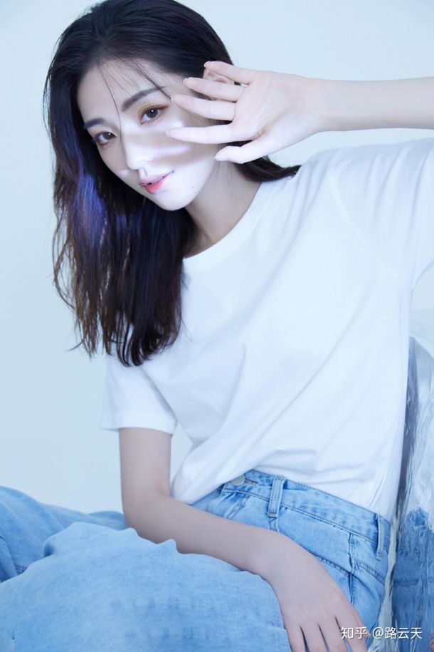 ��һҹ����53������վ��ޣ������ǡ���ϵ��Ů���ǣ�ȴ��ѹ��С��