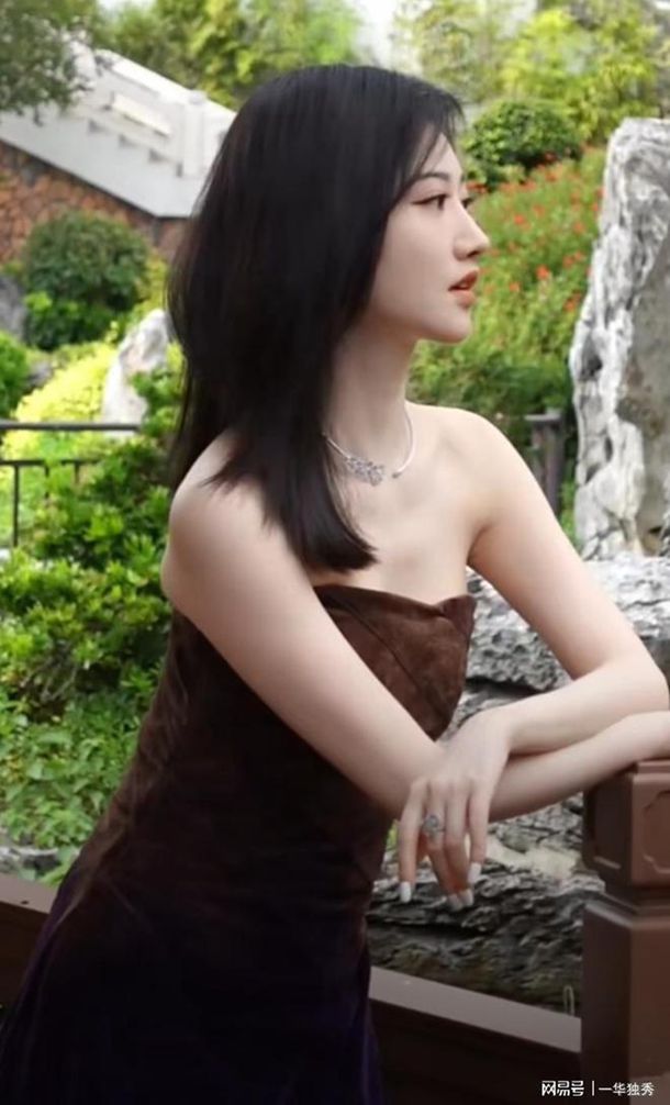 ��������Ů������Ű�ģ�������������Ů���ɱ�˲�գ�۵Ĺ�����